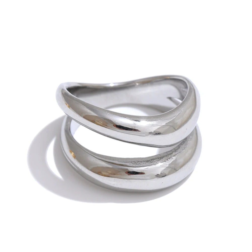 The Courbe Double Ring