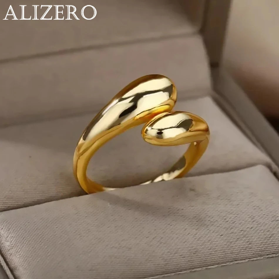 The Goutte Sculptural Ring