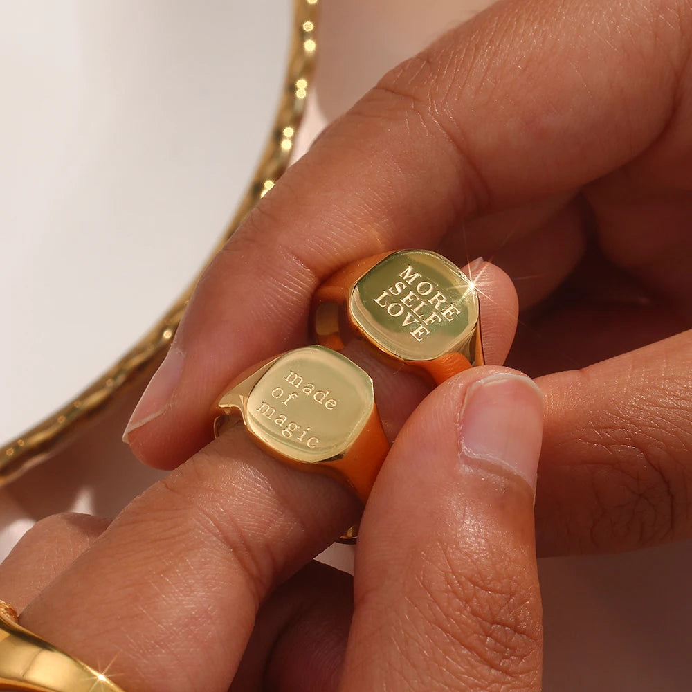 The Memento Word Signet