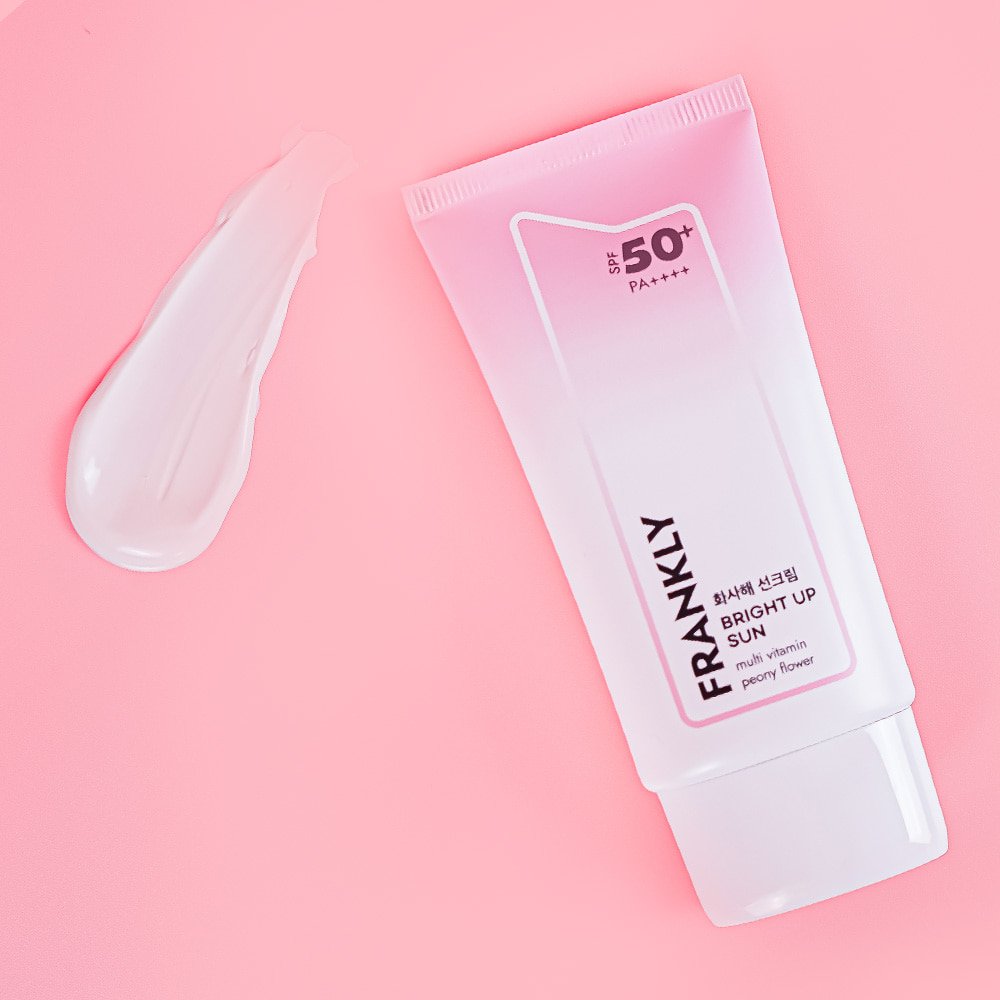 FRANKLY Bright Up Sun SPF 50+